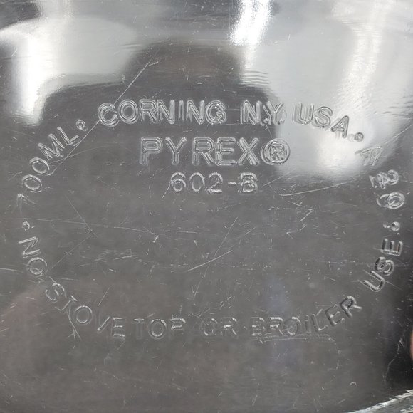 Pyrex Clear Glass Oval Refrigerator Dish w Ribbed Lid 602-B 700 ml 24 oz - Picture 7 of 12